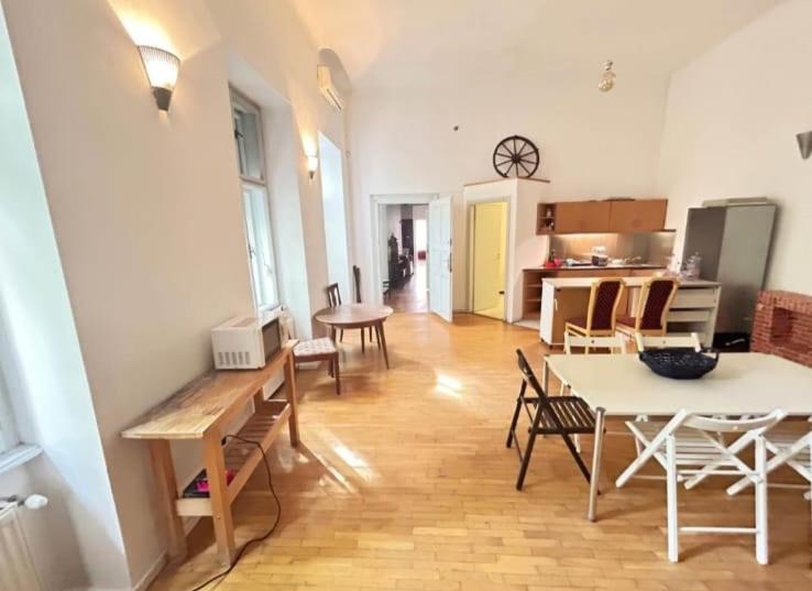 Ligeti Ruin Hostel Βουδαπέστη Εξωτερικό φωτογραφία