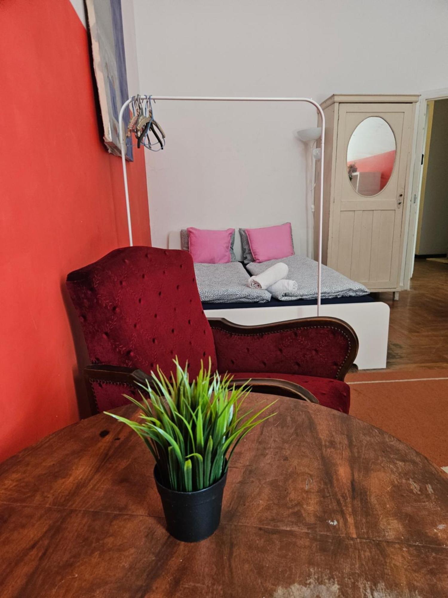 Ligeti Ruin Hostel Βουδαπέστη Εξωτερικό φωτογραφία